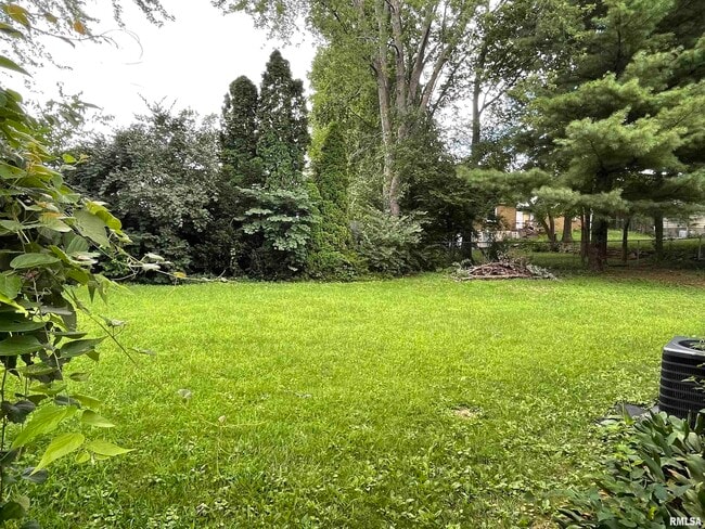 Photo - 2219 North St