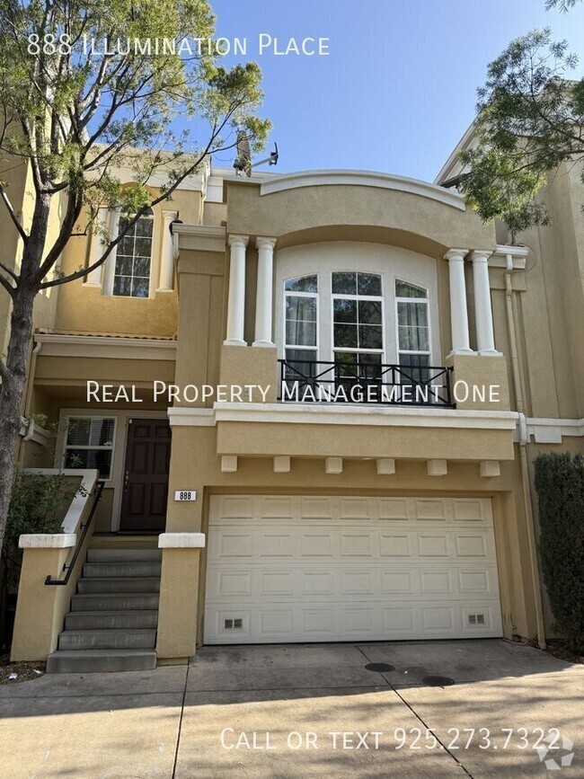 Building Photo - Charming 3-Story Milpitas Home with Modern...