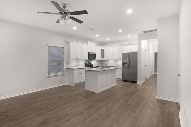 Photo - 16980 W Ivanhoe St