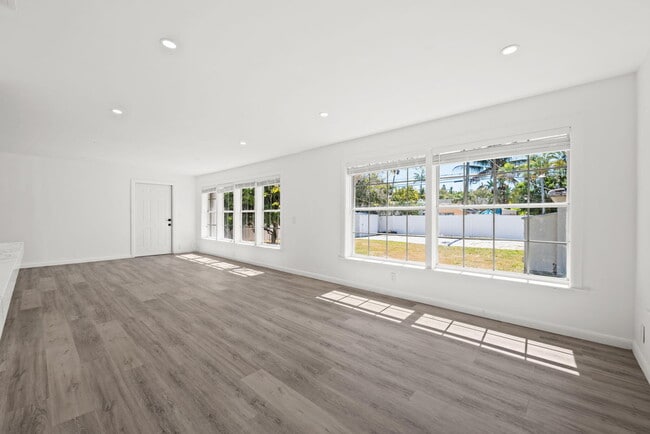 Photo - 1516 Jefferson St