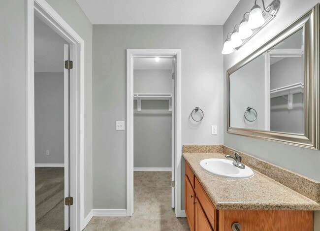 Photo - 2225 Orion Lake Dr