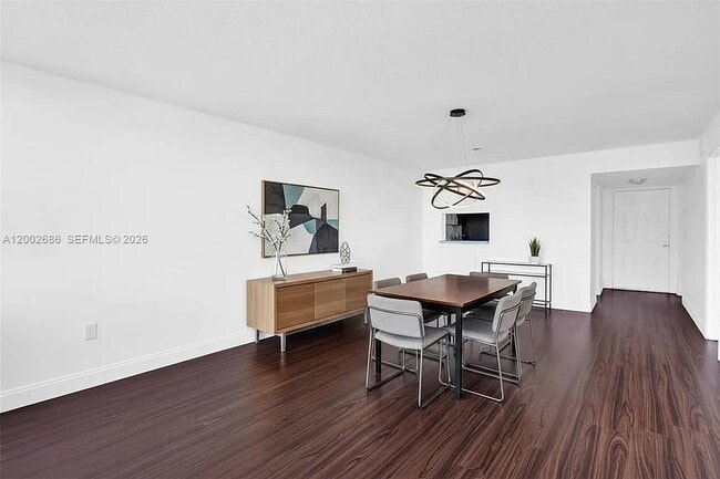 Photo - 1501 NE Miami Gardens Dr Unit 252