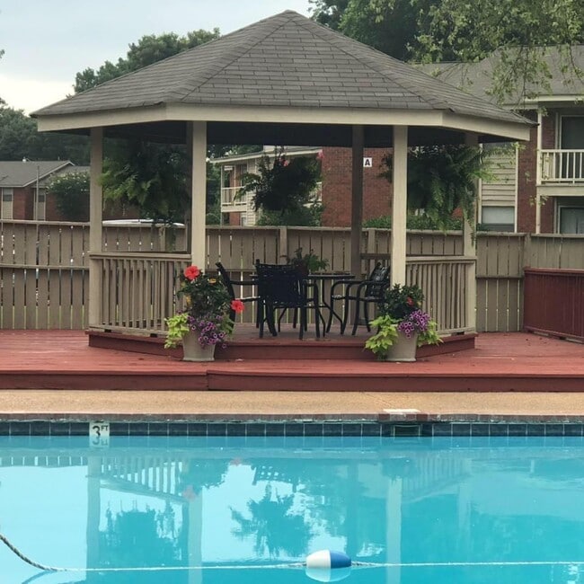 The Mark Apartments Greenville, MS