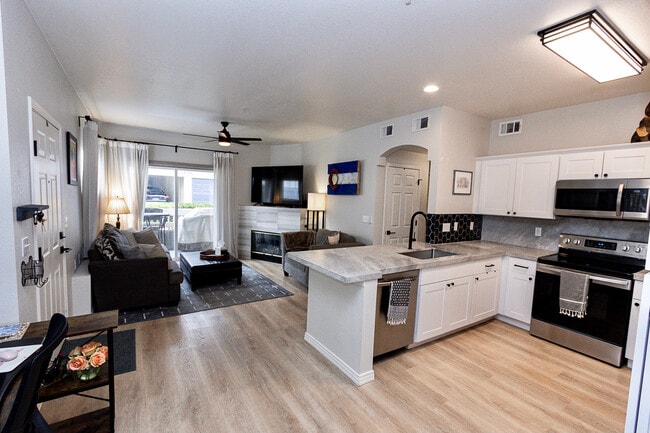 Photo - 9369 Amison Cir Unidad 103