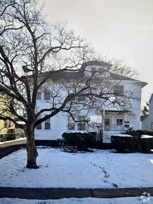 Building Photo - 191 Branford St Unit 1st floor Rental