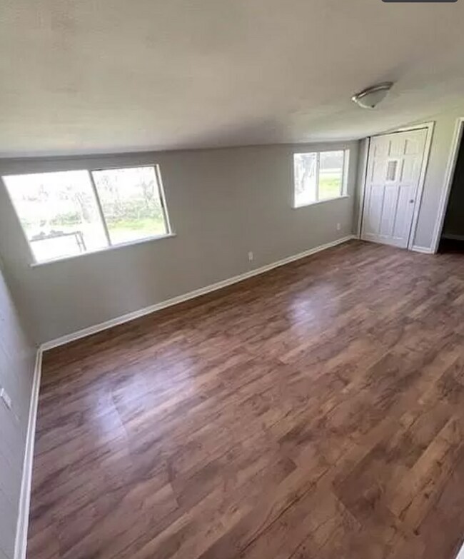 Photo - 1136 Sunset Dr