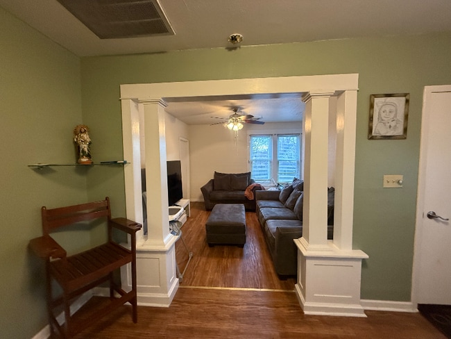 Photo - 814 Beechwood Ave