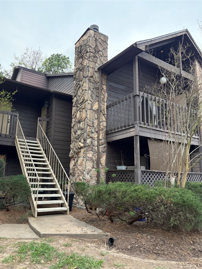 Building Photo - 12755 Mill Ridge Dr Unit 501