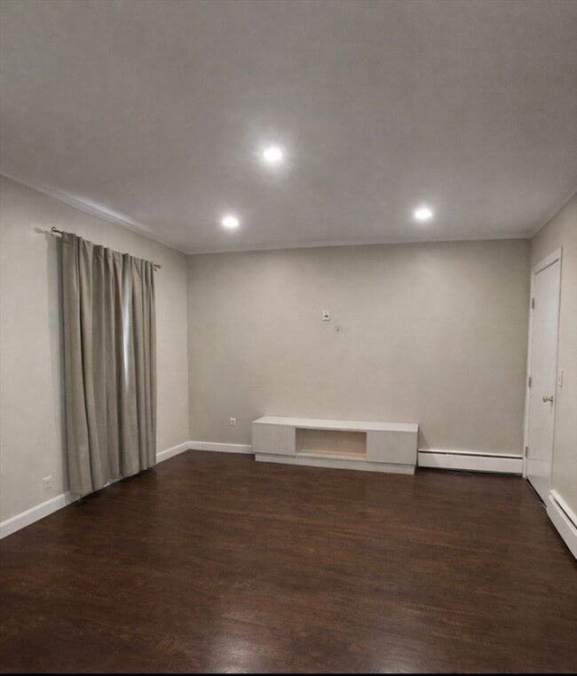 Photo - 9 Fulton St Unit 2