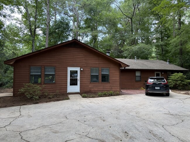 Building Photo - 1705 Cedar Shoals Dr