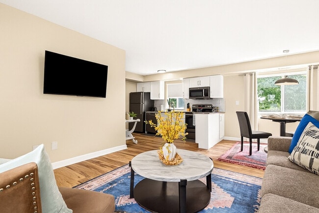 Photo - 18459 Sharon Ln Unit SI ID1032344P