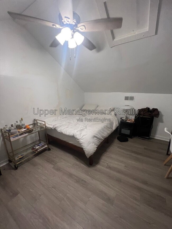 Photo - 7714 Oak St Unit 7714