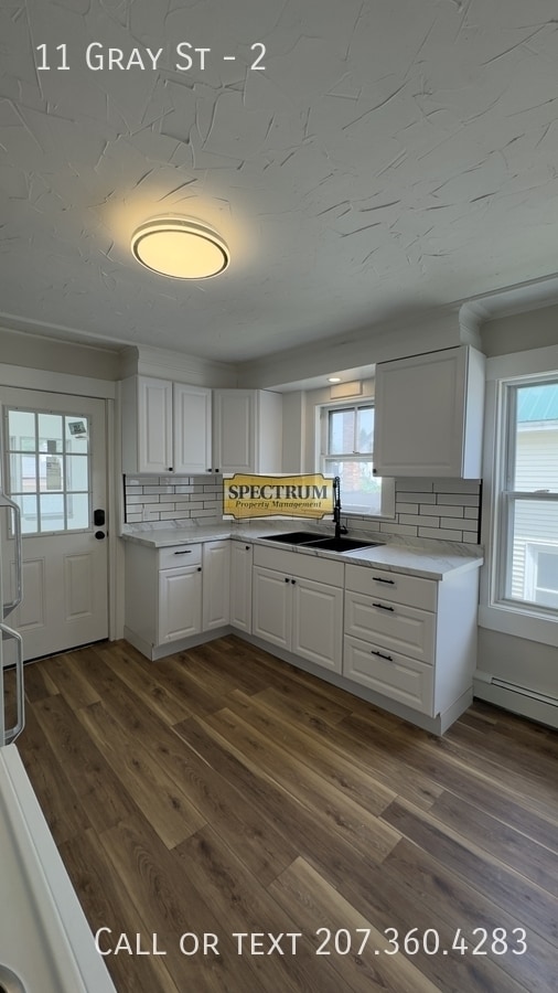 Building Photo - 11 Gray St Unit 2