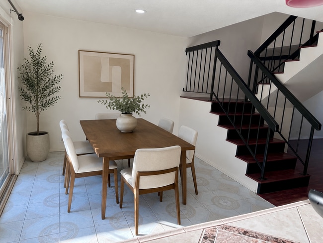 Photo - 1429 W Cerritos Ave