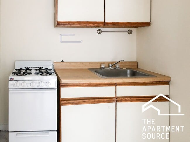 Photo - 518 W Cornelia Ave Unit 216