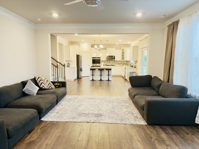 Photo - 7114 North Bridge Dr