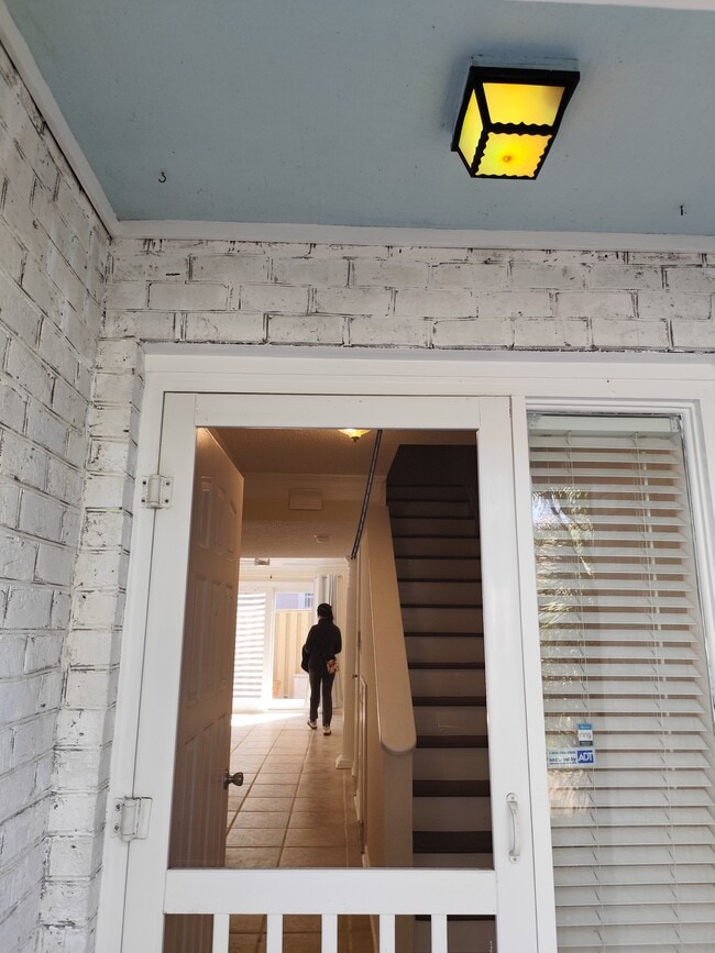 Photo - 306 76th Ave N