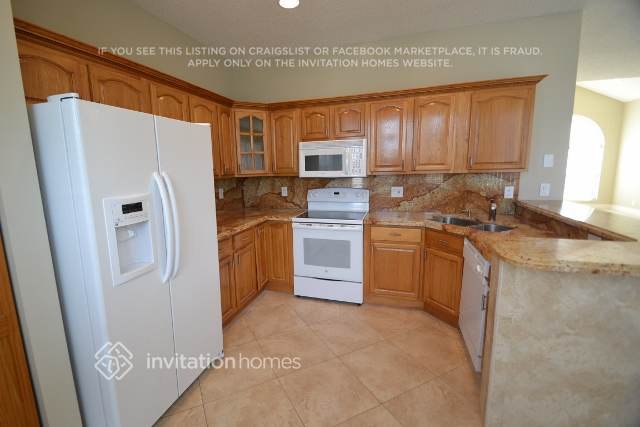 Photo - 7988 Lakewood Cove Ct