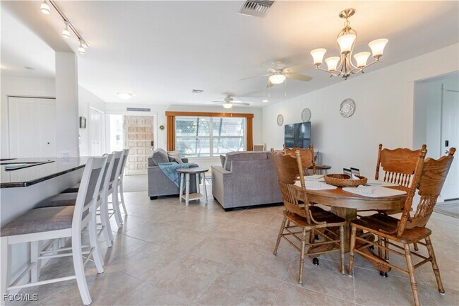 Photo - 2790 Teal Ct