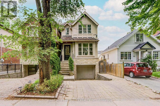 Photo - 354 Old Orchard Grove