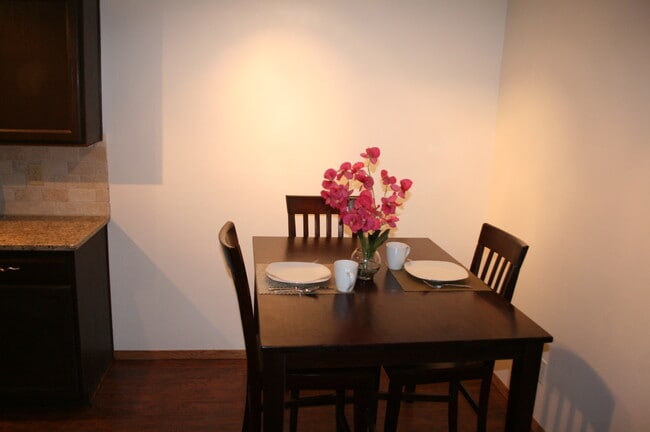 Photo - 2865 Sundown Ln Unidad 202