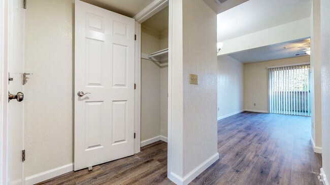Building Photo - Montecito Pines Rental