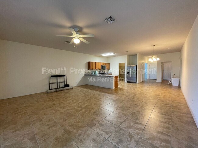 Photo - 1622 SW 16th Ct