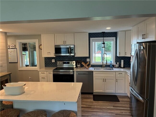283 Balsam Rd