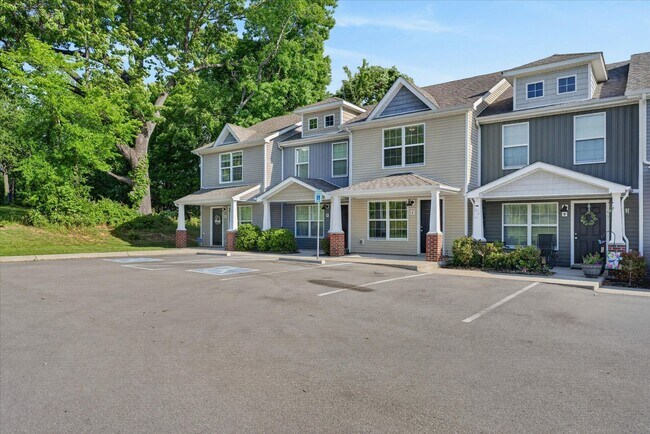 Photo - The Stowe Court Dog Friendly Condo for rent!