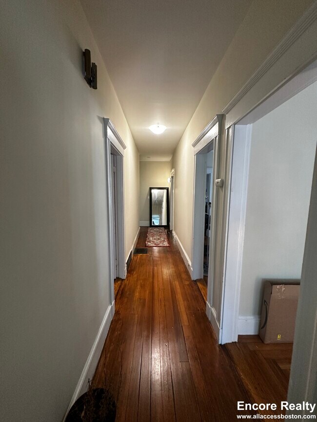 Photo - 21 Hunnewell Ave Unit #2