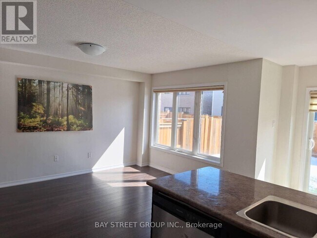 Photo - 8088 Blue Ash Ln
