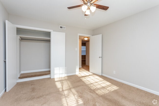 2BR, 2BA - 1,141SF - Master Bedroom - Morganton Arms Apartments