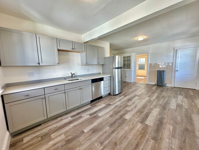 4467 Washington St Unidad 2