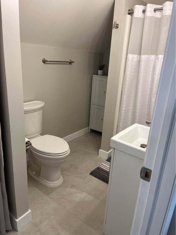 Photo - 572 Balsam Ave Unit 2