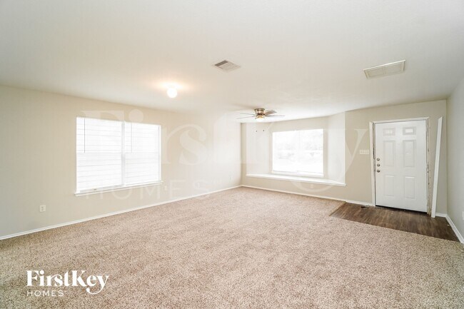 Photo - 6026 Ironmill Creek