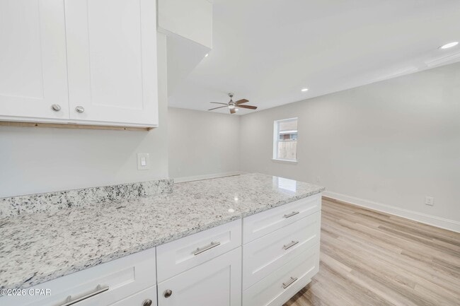 Photo - 3904 Ocean View Dr Unidad B