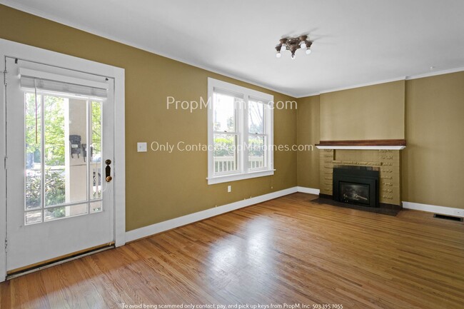 Photo - Charming Two Bedroom, One Bath in Mt Tabor! Unidad 2367 SE 60th Avenue