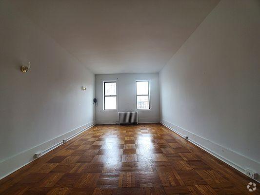 Building Photo - 2 bedroom in Bronx NY 10467 Unit 5M Rental