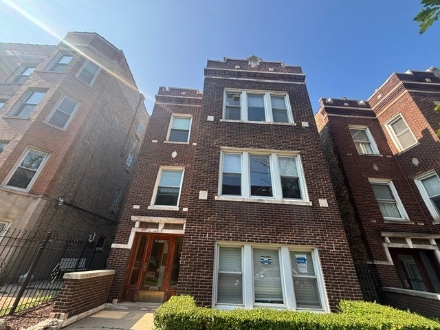Building Photo - 2316 W Huron St Unit 1