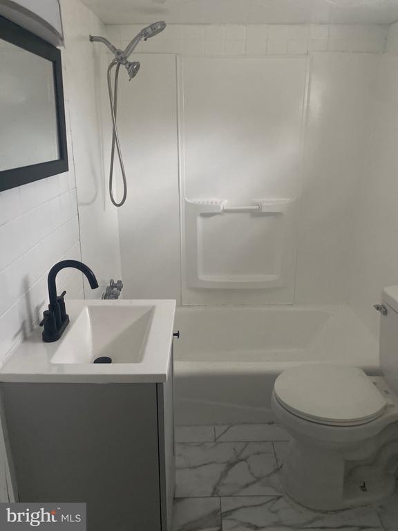 Building Photo - 26 Bohac St Unit 3