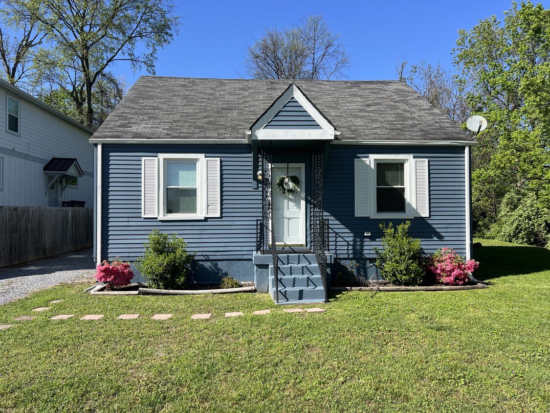 Photo - 919 West Ave (Nashville, TN)