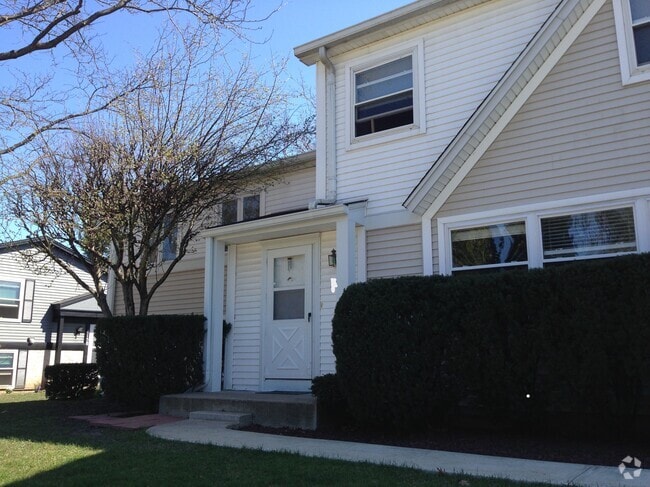 Building Photo - 1208 Inverrary Ln Rental