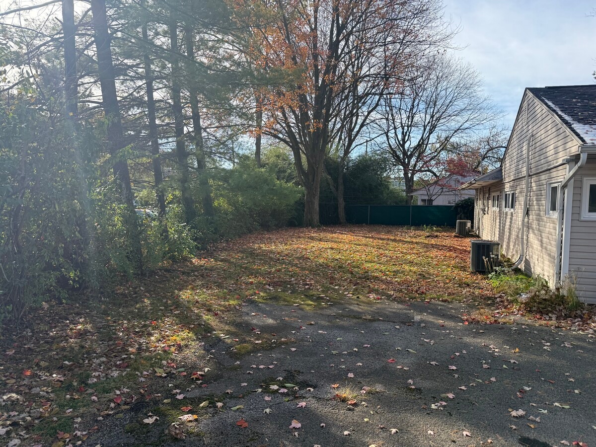 Photo - 934 Kramer Ave