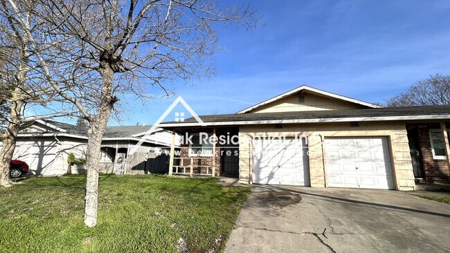 Spacious 2bd/1 ba Foothill Farms Duplex Wi... - Spacious 2bd/1 ba Foothill Farms Duplex Wi... House