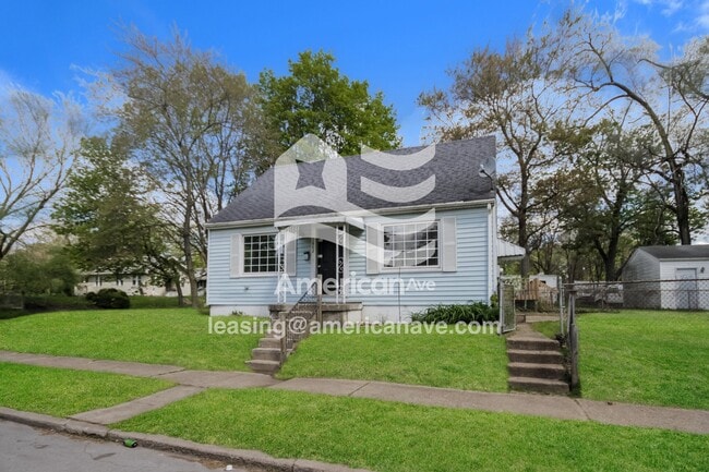 Photo - 1802 O Brien St