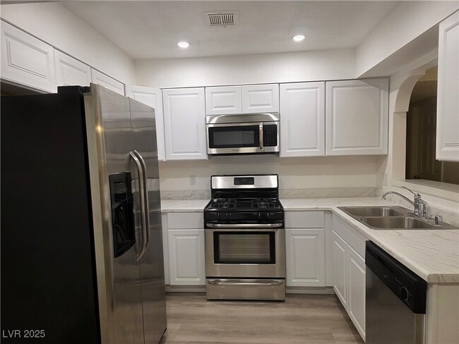 Photo - 1751 E Reno Ave Unit 107