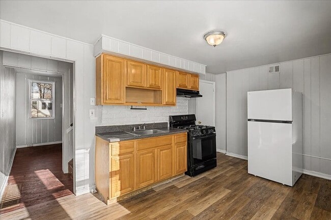 Photo - 1314 Argus Rd