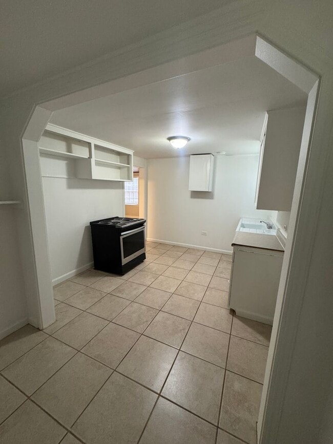 Photo - 2032 Acorn Ln Unit B