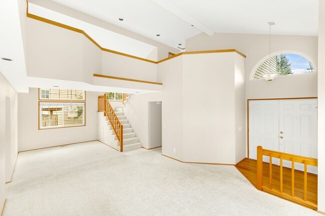 Photo - Beautiful and Bright 3 Bedroom Home in Klahanie