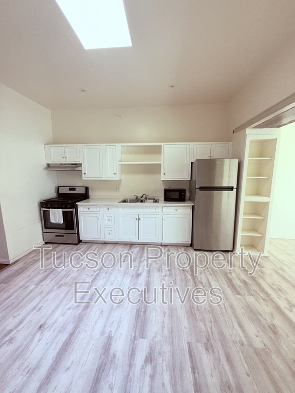 Photo - 343 S Convent Ave